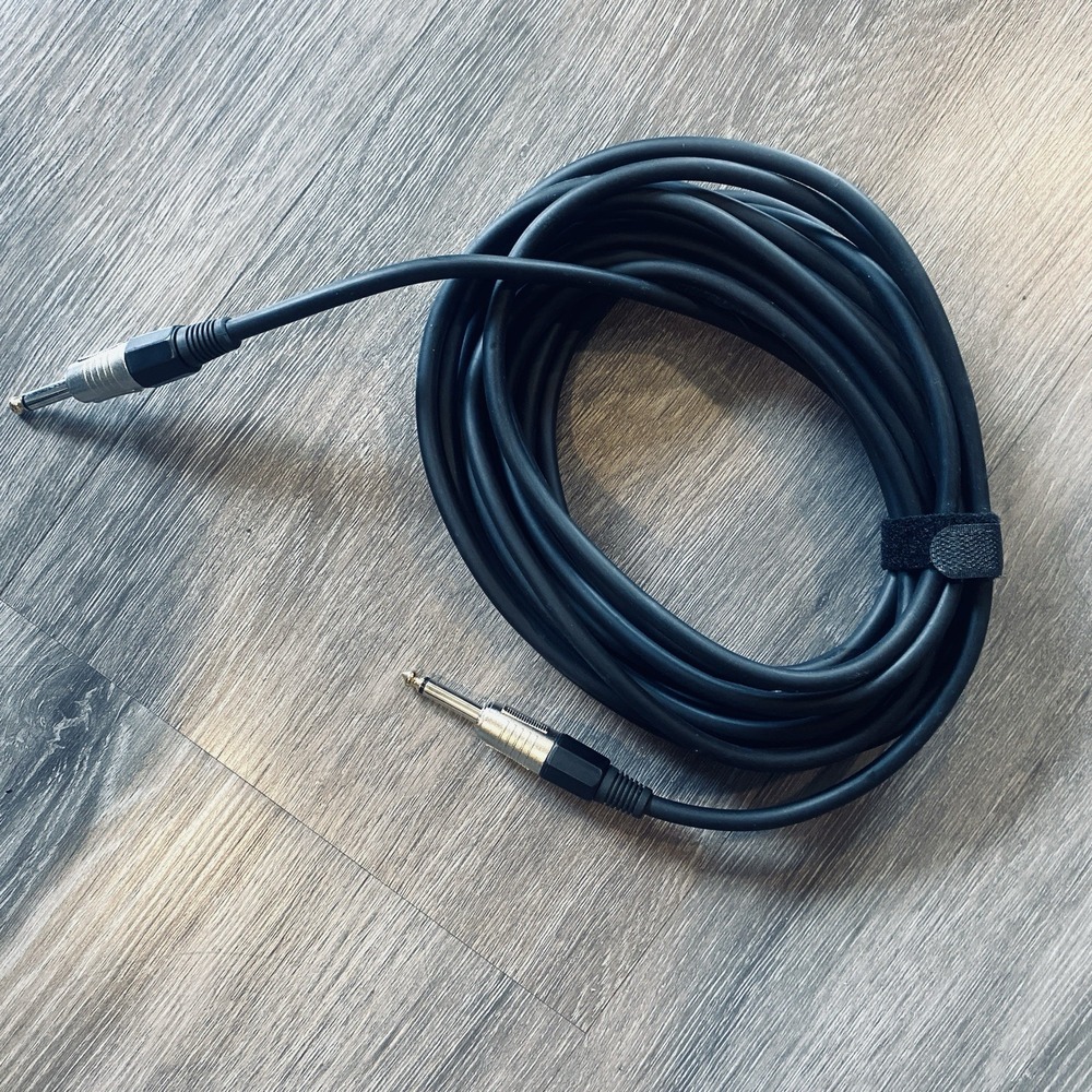 LOT -2 Musician's Gear 24ft Instrument Cable 1/4 TS Guitar Audio Cord 48ft Total